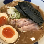 つじ田 - 魚粉が香る魚介豚骨らーめん！