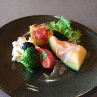 スミレオオサカ - 