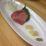 味道苑 - 芯タン刺し
