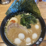 壱八家 - ラーメン並 うずら