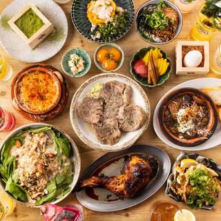 2時間飲み放題付きコースは3500円(税込)〜ご用意