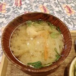 ちょい呑み食堂tutini - お味噌汁