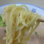 Benkei Ramen - 麺リフト