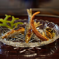 比良山荘 - ホンモロコとバチコ