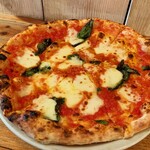 築地トゥットベーネ - マルゲリータ