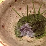 神保町 傳 - □中は薄紫色です！