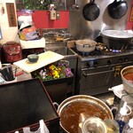 カレー独歩ちゃん - うどんようの大鍋がスタンバイ