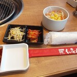 Kokusangyuu Yakiniku Kuidon - 