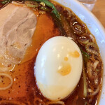 我流担々麺 竹子 - 自分で剥くゆで卵（無料）