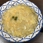 餃子会館 - 天津飯（600円）
