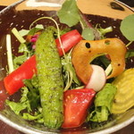 神保町 傳 - 2012.9)朝採れ野菜のサラダ