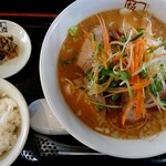 喜多方ラーメン 坂内 - 