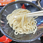 三田製麺所 - ツルモチ食感の太麺