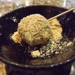 御清水庵 - おまけのだんごアップ