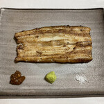 鰻はし本 - 横山さんの鰻の3番仔の白焼