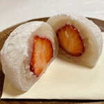 鰻はし本 - 苺大福