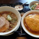 Chuukaryouri Ozekihanten - 天津飯 & 醤油ラーメン セット