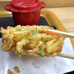 はなちゃんうどん  - 厚さ約30mm（￣+ー￣）