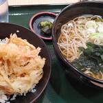 名代 箱根そば - ミニ海老&かき揚げ丼セット ¥590