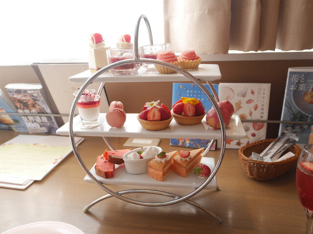 プルメリアカフェ 横浜 カフェ 食べログ