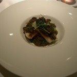 「お魚料理。」マナガツオとアワビ。タプナードソースで。