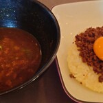 グル グル シロヘビ ヌードル - 