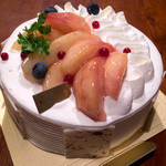 Itsutsunodouka - バースディケーキ「桃のショートケーキ」 15cmでもかなりの迫力～。