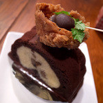 Itsutsunodouka - 「栗のレーリュッケン」（315円）。見た目スペシャル～。焼き菓子みたいなケーキです。