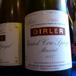 ジョンティ - 一体何リットルのワインが
      皆の胃袋に吸い込まれたんでしょうか（笑）
      