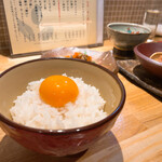 醸しメシ かもし酒 糀や - 魚醤 「玉子かけご飯」 380円