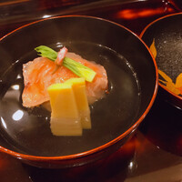 日本料理 直 - 空豆の真丈　桜花すいせん　こしあぶら