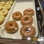 Krispy Kreme DOUGHNUTS - 