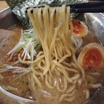 Ramemboutoriton - 麺アップ