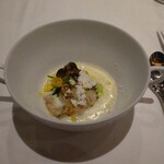 La Brianza - 牡蠣とアスパラのポタージュ仕立て