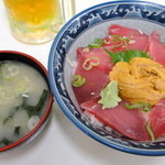 鉄火丼 鶴 - 