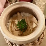 酒陶 築地 - 筍の土鍋ご飯