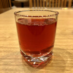 Mantenno Hidesoba - お客様の健康をコンセプトに食前の赤酢ドリンクが提供されます