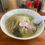 Iwahashi - 塩ラーメン（715円）