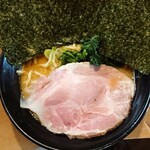 横浜家系ラーメン 喬 - 醤油豚骨並＋のり増し