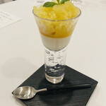 レストラン ラ・フロレゾン・ドゥ・タケウチ - スイーツ１品目