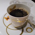 マノワール・ディノ - 