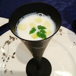 Konseputo Efubun No Ichi - スープ
      蕪の温かいスープ