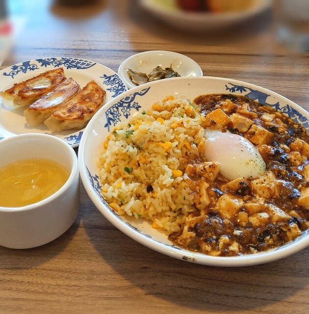 バーミヤン 高岡あわら町店 志貴野中学校前 ファミレス 食べログ バーミヤン 高岡あわら町店 志貴野中学校前 ファミレス 食べログ