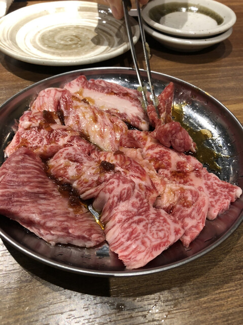 焼肉 パンチ