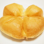 満寿屋商店 - クローバーの塩バターパン