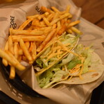 TACO BELL - ２タコスコンボ（８４０円＋税）２０２１年３月