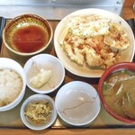 やよい軒 - とり天定食（みそ汁を貝汁に変更）