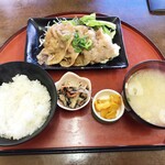 億阡 - 日替わり定食