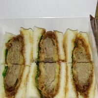 開晴亭 北山店 - ミルフィーユビーフカツサンド♡薄切り牛肉を重ねてカツにしてあります。薄味で上品な味付けですね。