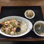 Hotsuza Irai - 中華丼